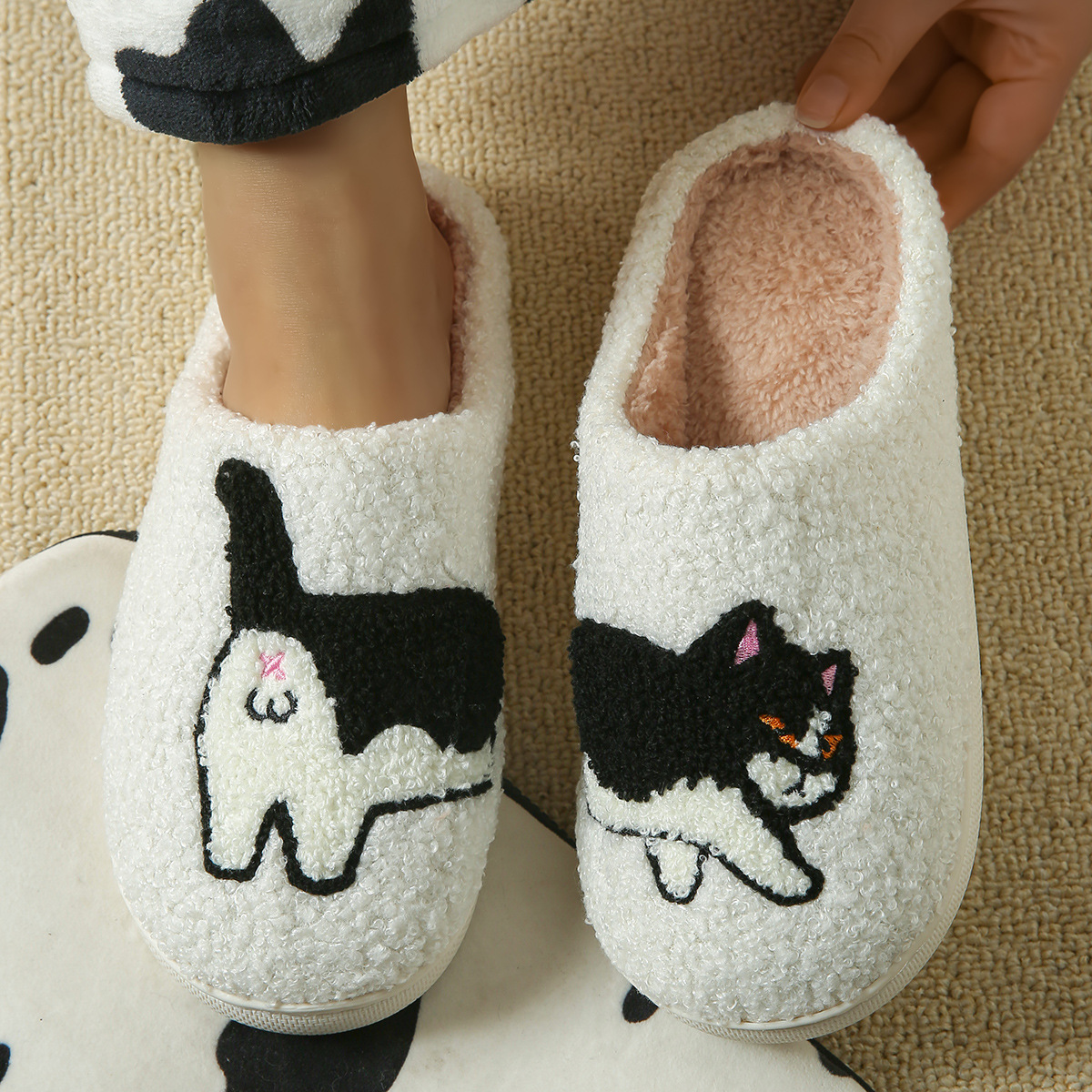 Winter Plush Cute Dachshund Em - Sewing Cloth ulasan dan harga